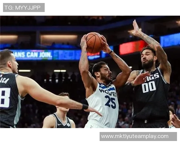 七人得分上双福克斯谈文班缺阵强调团队合作精神