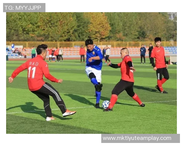 中国体育报报道中足联启动职业联赛文明行动月系列活动倡导体育精神与文明风尚